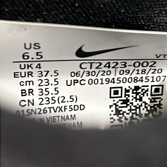 🔥 NIKE React Infinity Run Flyknit 2 Black Running Shoes Women Sz 6.5 - PERFECT - Picture 11 of 11